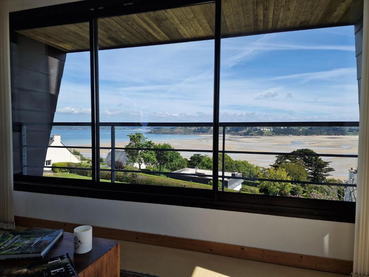 Architect Villa With Fantastic Sea View, Locquirec Eksteriør billede